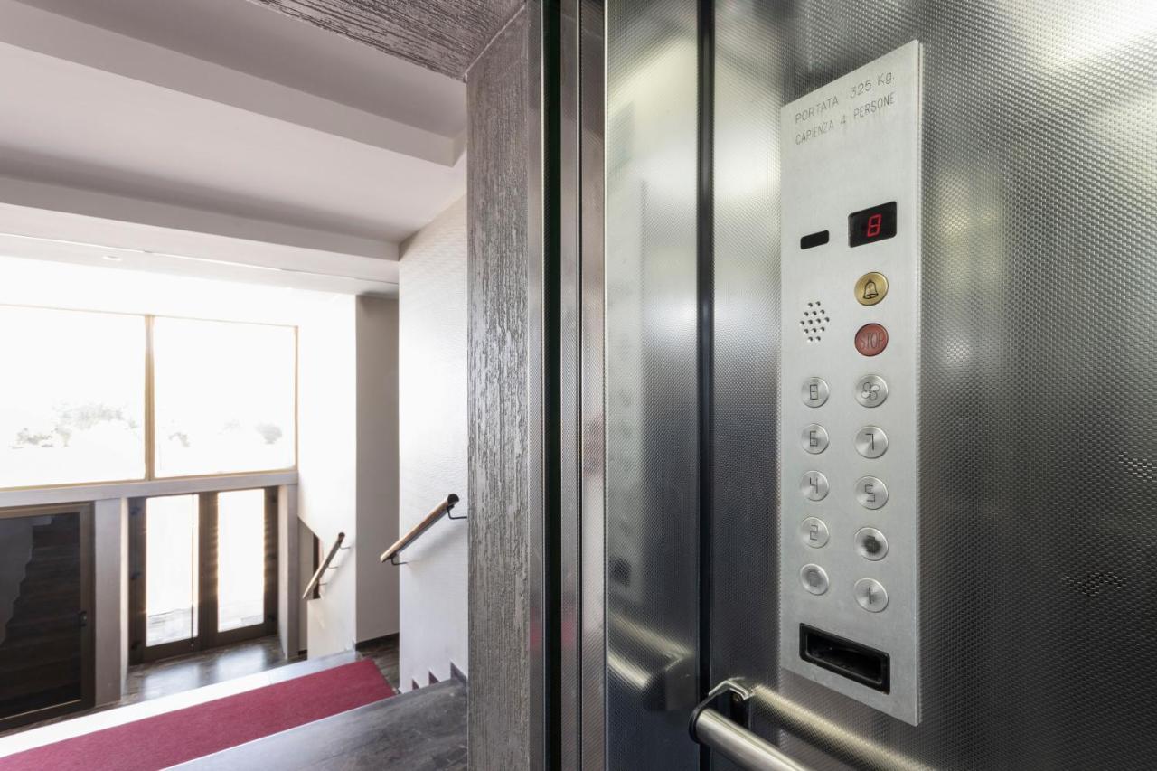Loft Corso Trieste Free Parking & Kitchen Bari Exterior photo