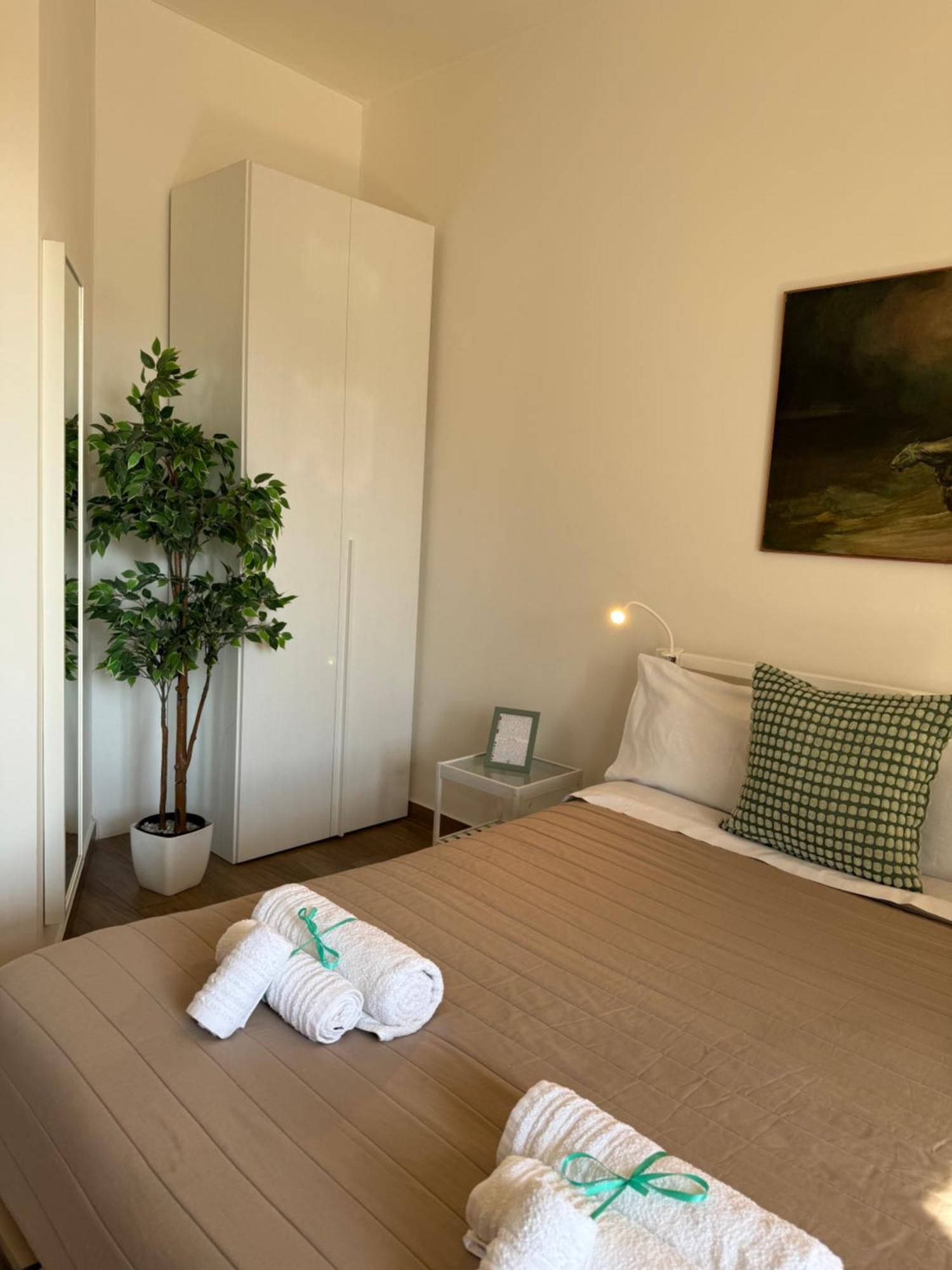 Loft Corso Trieste Free Parking & Kitchen Bari Exterior photo