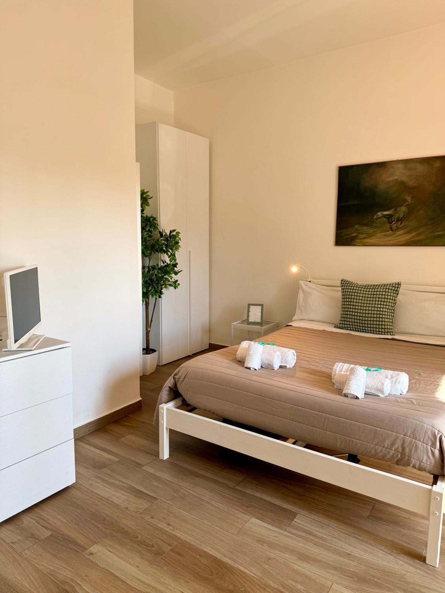 Loft Corso Trieste Free Parking & Kitchen Bari Exterior photo